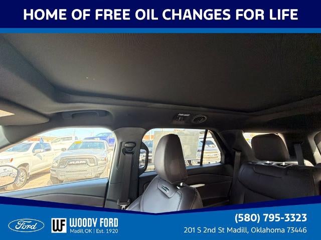 2027 Ford Explorer Platinum RWD