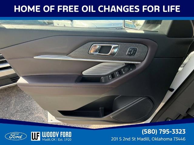 2027 Ford Explorer Platinum RWD