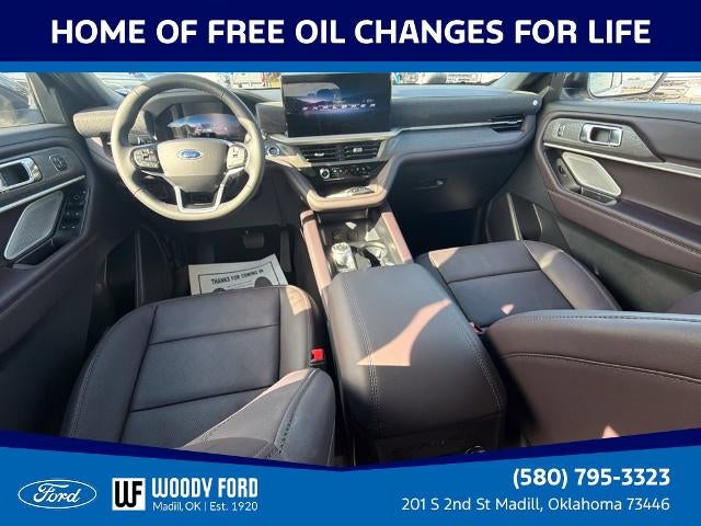 2027 Ford Explorer Platinum RWD