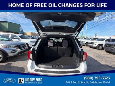 2027 Ford Explorer Platinum RWD