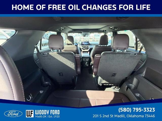 2027 Ford Explorer Platinum RWD