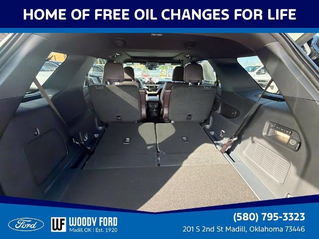 2027 Ford Explorer Platinum RWD