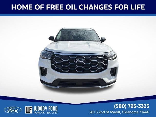2027 Ford Explorer Platinum RWD