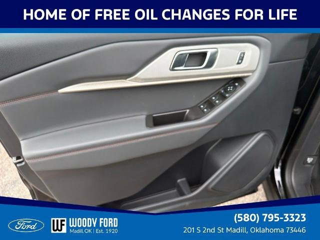 2027 Ford Explorer Active w/100A Pkg 4WD