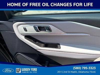 2026 Ford Explorer Active w/100A Pkg 4WD