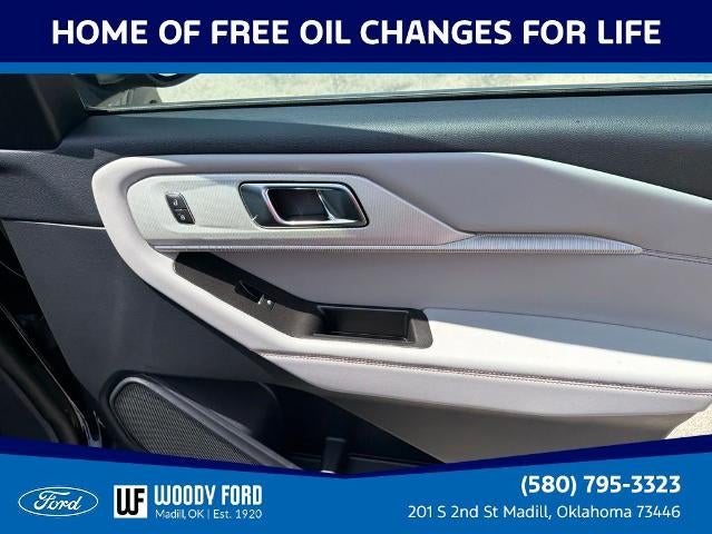 2026 Ford Explorer Active w/100A Pkg 4WD