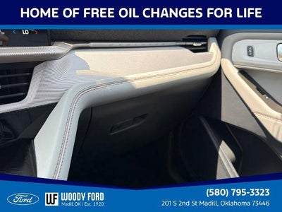 2026 Ford Explorer Active w/100A Pkg 4WD