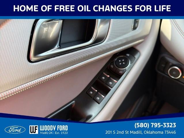 2026 Ford Explorer Active w/100A Pkg 4WD