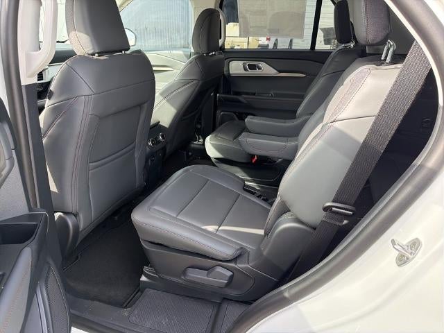 2026 Ford Explorer Active w/100A Pkg 4WD