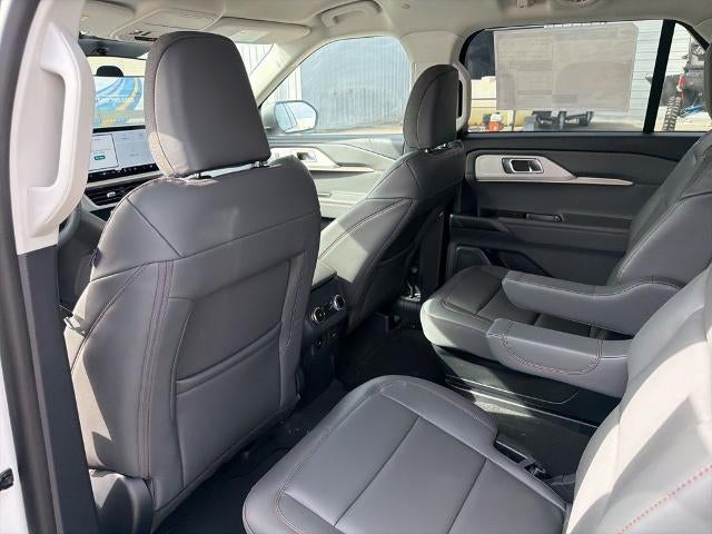 2026 Ford Explorer Active w/100A Pkg 4WD