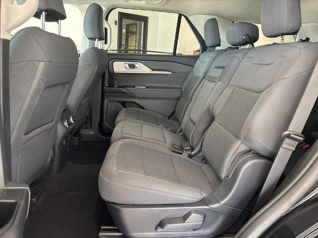 2025 Ford Explorer Active 4WD