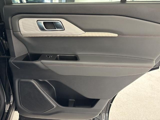 2025 Ford Explorer Active 4WD