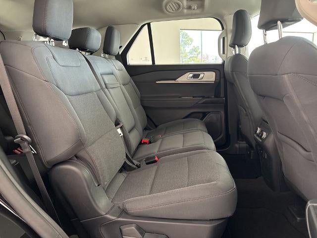 2025 Ford Explorer Active 4WD