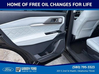 2026 Ford Explorer Platinum 4WD