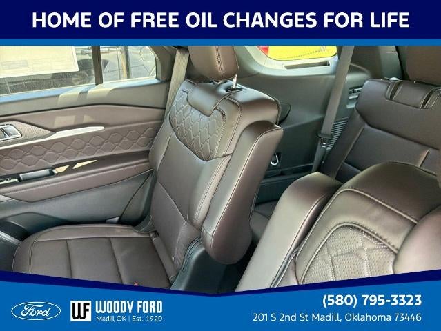 2026 Ford Explorer Platinum 4WD