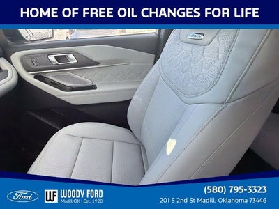 2027 Ford Explorer Platinum 4WD