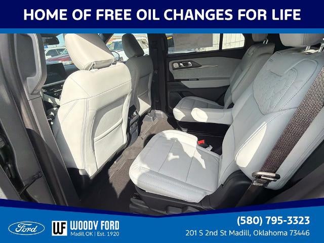 2027 Ford Explorer Platinum 4WD