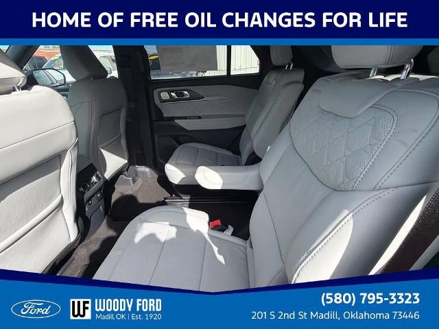 2027 Ford Explorer Platinum 4WD