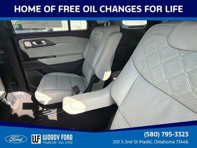 2027 Ford Explorer Platinum 4WD