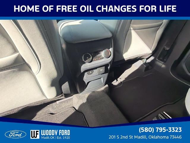 2027 Ford Explorer Platinum 4WD