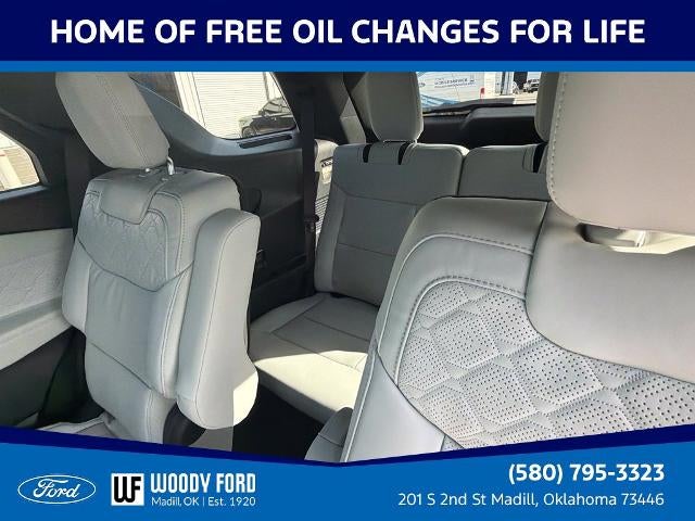 2027 Ford Explorer Platinum 4WD