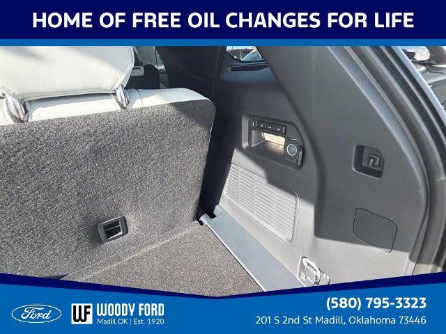 2027 Ford Explorer Platinum 4WD