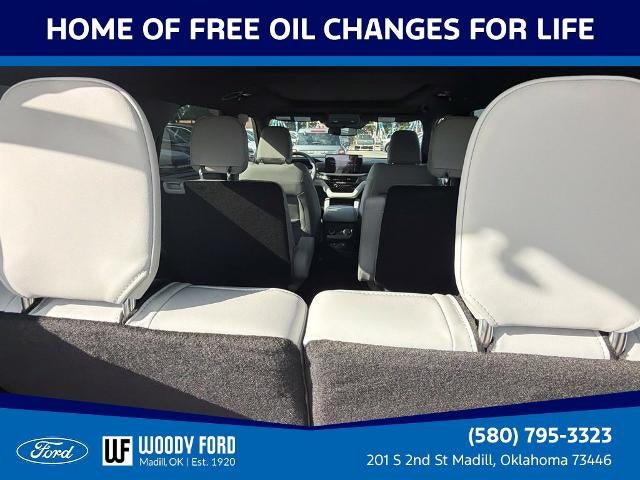 2027 Ford Explorer Platinum 4WD