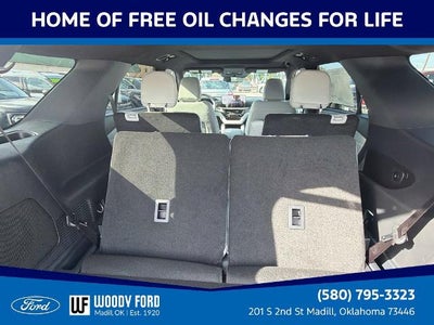 2027 Ford Explorer Platinum 4WD