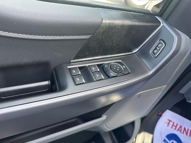 2025 Ford F-150 Lightning Flash 4WD SuperCrew 5.5' Box