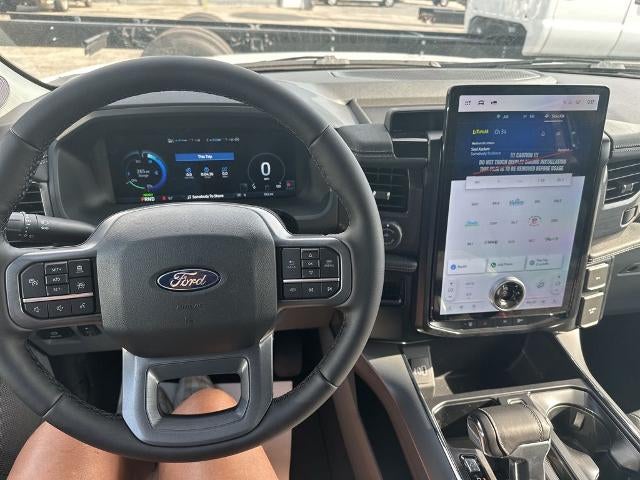 2025 Ford F-150 Lightning Flash 4WD SuperCrew 5.5' Box