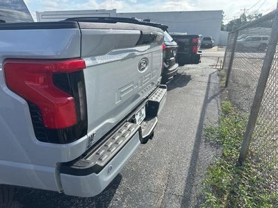 2025 Ford F-150 Lightning Flash 4WD SuperCrew 5.5' Box