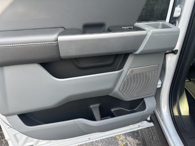 2025 Ford F-150 Lightning Flash 4WD SuperCrew 5.5' Box