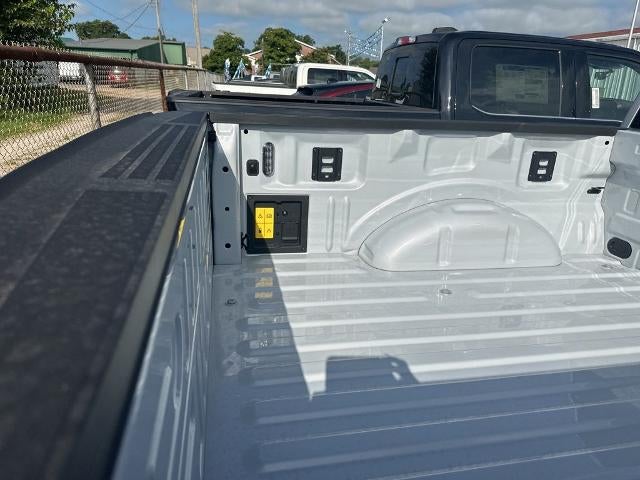 2025 Ford F-150 Lightning Flash 4WD SuperCrew 5.5' Box