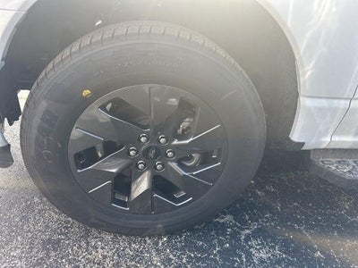 2025 Ford F-150 Lightning Flash 4WD SuperCrew 5.5' Box
