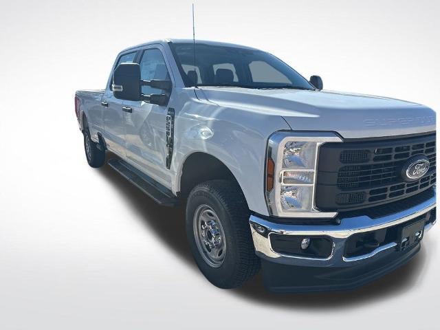2026 Ford Super Duty F-250 SRW XL 4WD Crew Cab 8' Box