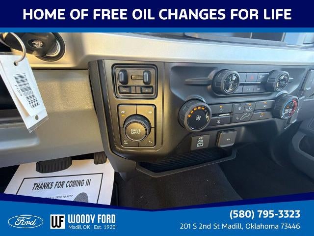 2027 Ford Super Duty F-250 SRW XL 4WD Crew Cab 6.75' Box