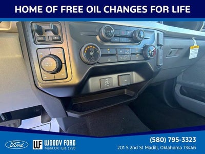 2027 Ford Super Duty F-250 SRW XL 4WD Crew Cab 6.75' Box
