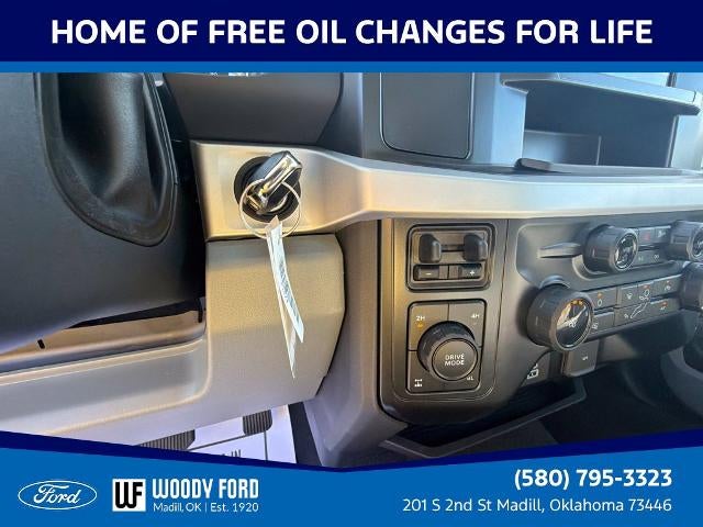 2027 Ford Super Duty F-250 SRW XL 4WD Crew Cab 6.75' Box