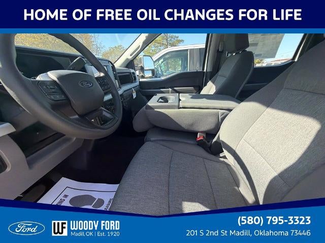 2027 Ford Super Duty F-250 SRW XL 4WD Crew Cab 6.75' Box