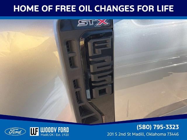 2027 Ford Super Duty F-250 SRW XL 4WD Crew Cab 6.75' Box