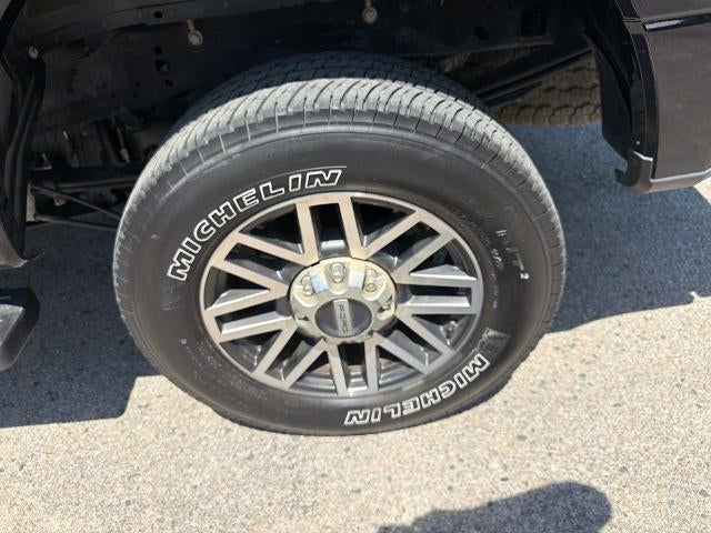 2018 Ford Super Duty F-250 SRW LARIAT 4WD Crew Cab 6.75' Box