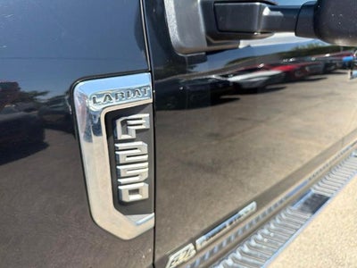 2018 Ford Super Duty F-250 SRW LARIAT 4WD Crew Cab 6.75' Box