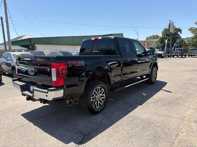 2018 Ford Super Duty F-250 SRW LARIAT 4WD Crew Cab 6.75' Box
