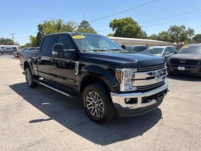 2018 Ford Super Duty F-250 SRW LARIAT 4WD Crew Cab 6.75' Box