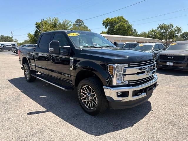 2018 Ford Super Duty F-250 SRW LARIAT 4WD Crew Cab 6.75' Box