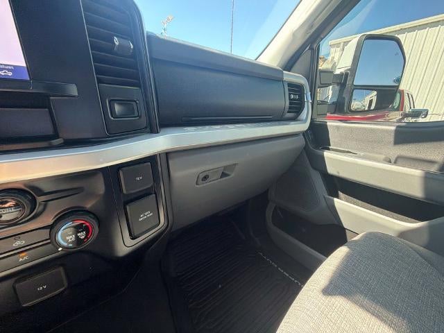 2024 Ford Super Duty F-250 SRW XLT 4WD Crew Cab 6.75' Box