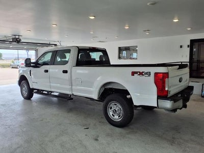 2017 Ford Super Duty F-250 SRW XL 4WD Crew Cab 6.75' Box