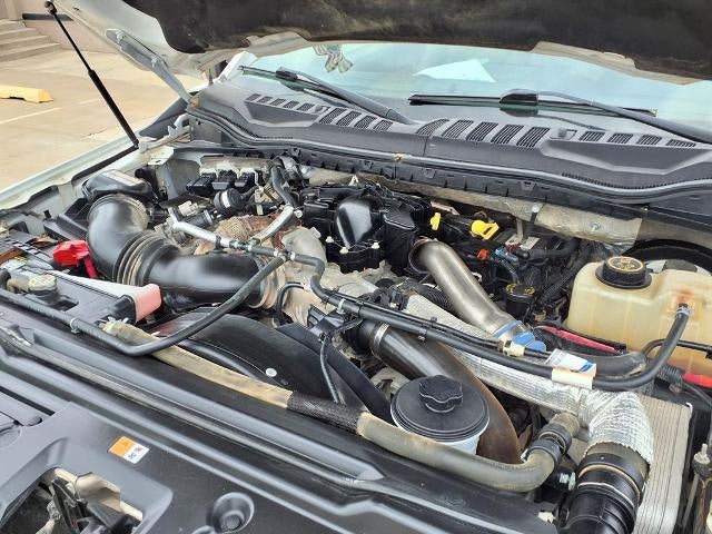 2017 Ford Super Duty F-250 SRW XL 4WD Crew Cab 6.75' Box