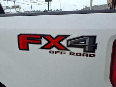 2017 Ford Super Duty F-250 SRW XL 4WD Crew Cab 6.75' Box