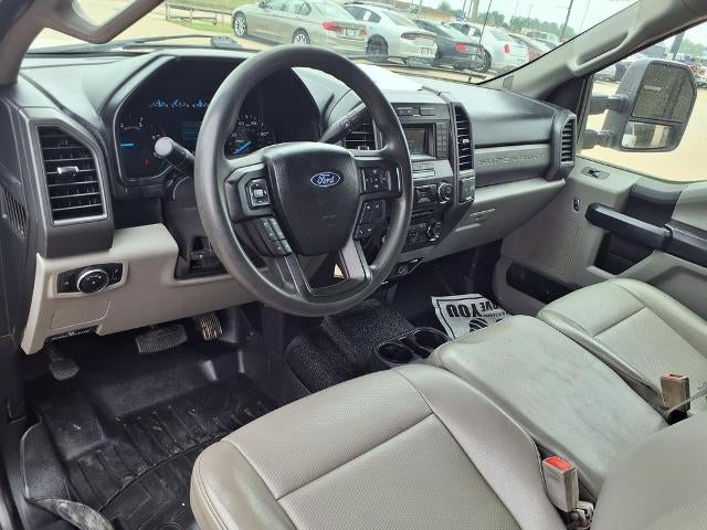 2017 Ford Super Duty F-250 SRW XL 4WD Crew Cab 6.75' Box